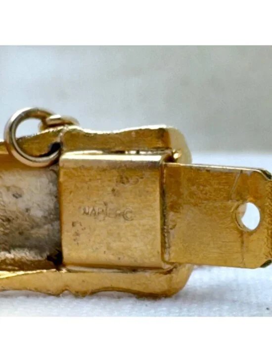 Napier Gold-Tone Textured Hinged Bangle Bracelet Safety Chain 2.5" Bamboo Vtg - Picture 4 of 7